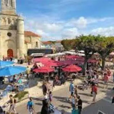 A 2 Pas De La De La Vallieres Apartmán Saint-Georges-de-Didonne